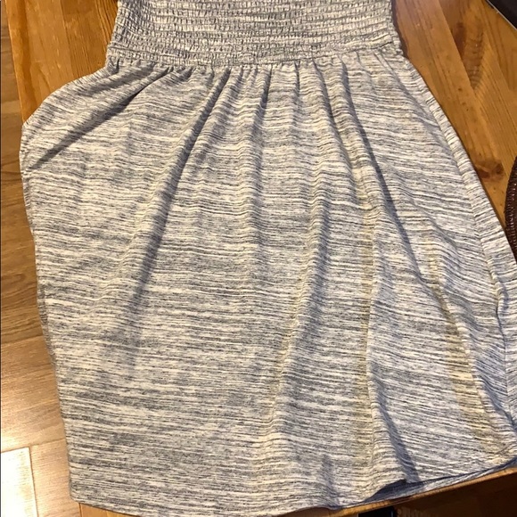 Hollister dress - Picture 2 of 2